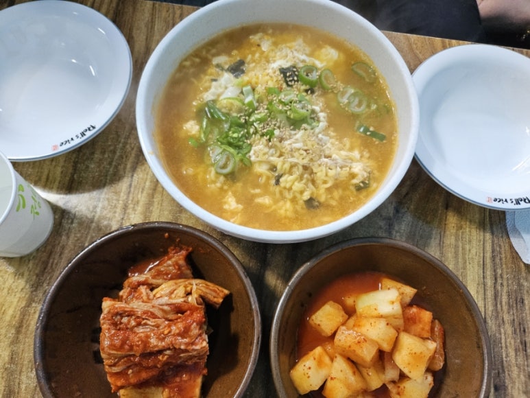 현아분식 이미지
