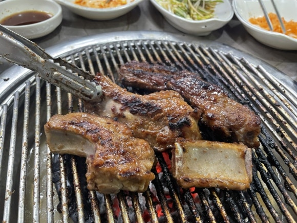 지안네숯불구이 이미지