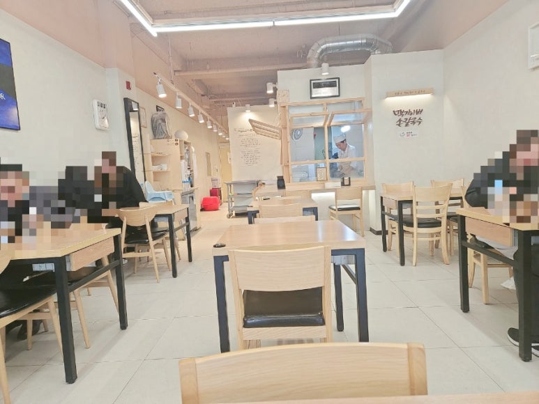 맥가이버손칼국수 이미지