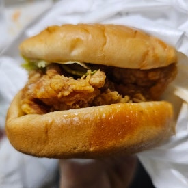 맘스터치신대방삼거리역점 이미지