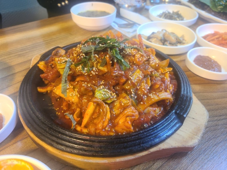 우렁두렁 이미지