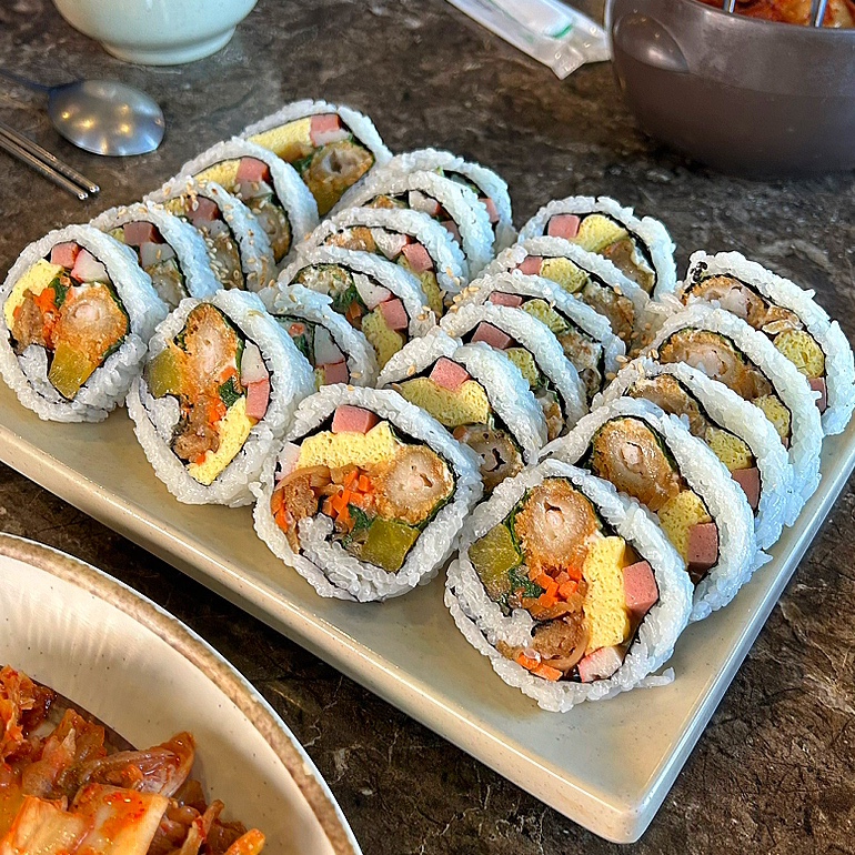 추억의왕김밥 이미지