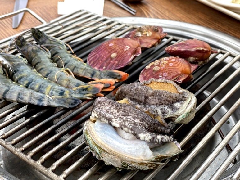 입이만족 이미지