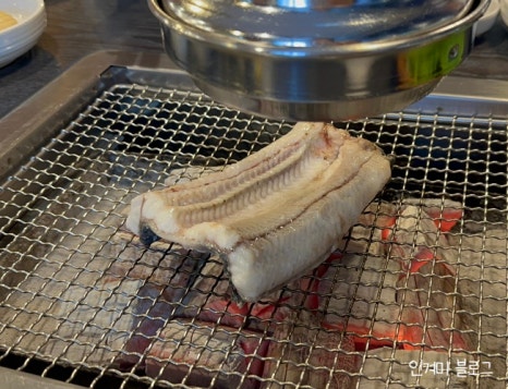 민박사 민물장어 숯불구이 이미지