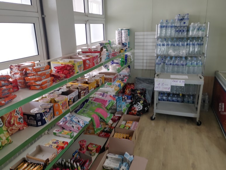 시골학교캠핑장 이미지