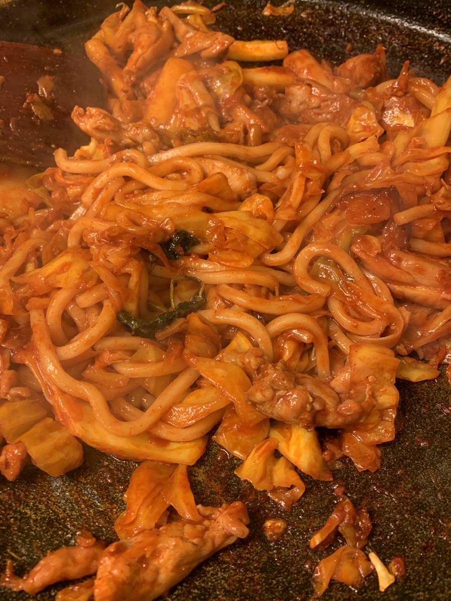 춘천무쇠닭갈비유황오리 이미지