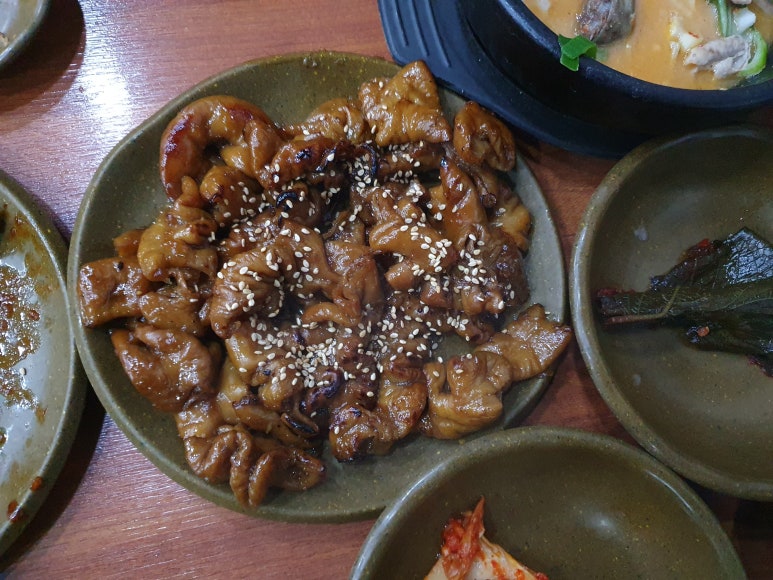 천변좌하로 이미지