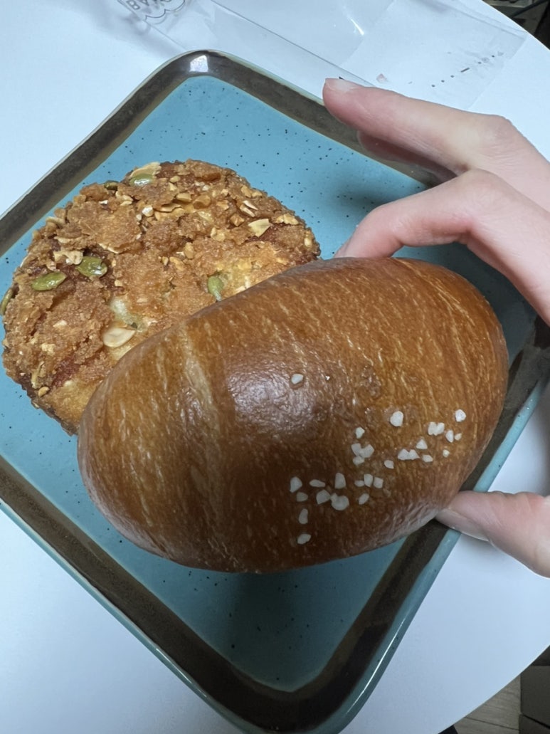 빵뜰날 이미지