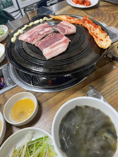 장터삼겹살 이미지