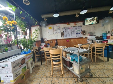 뚱이식당 이미지