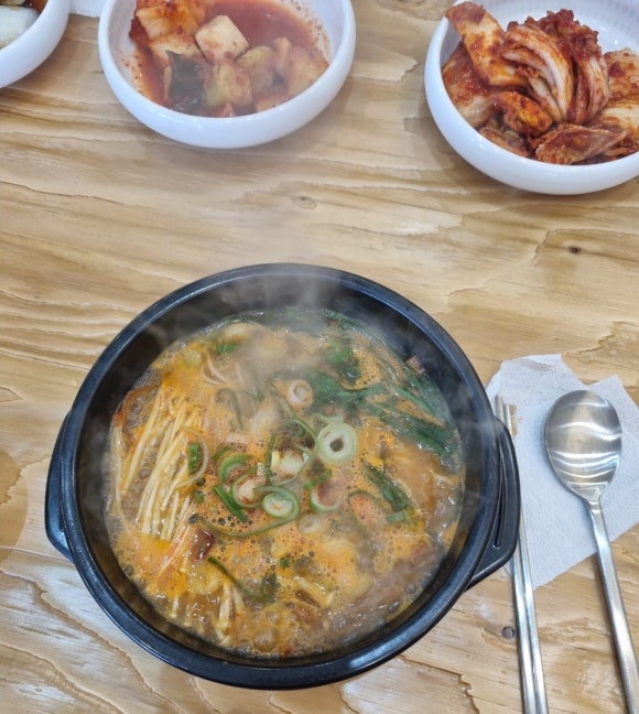 양지신발 이미지