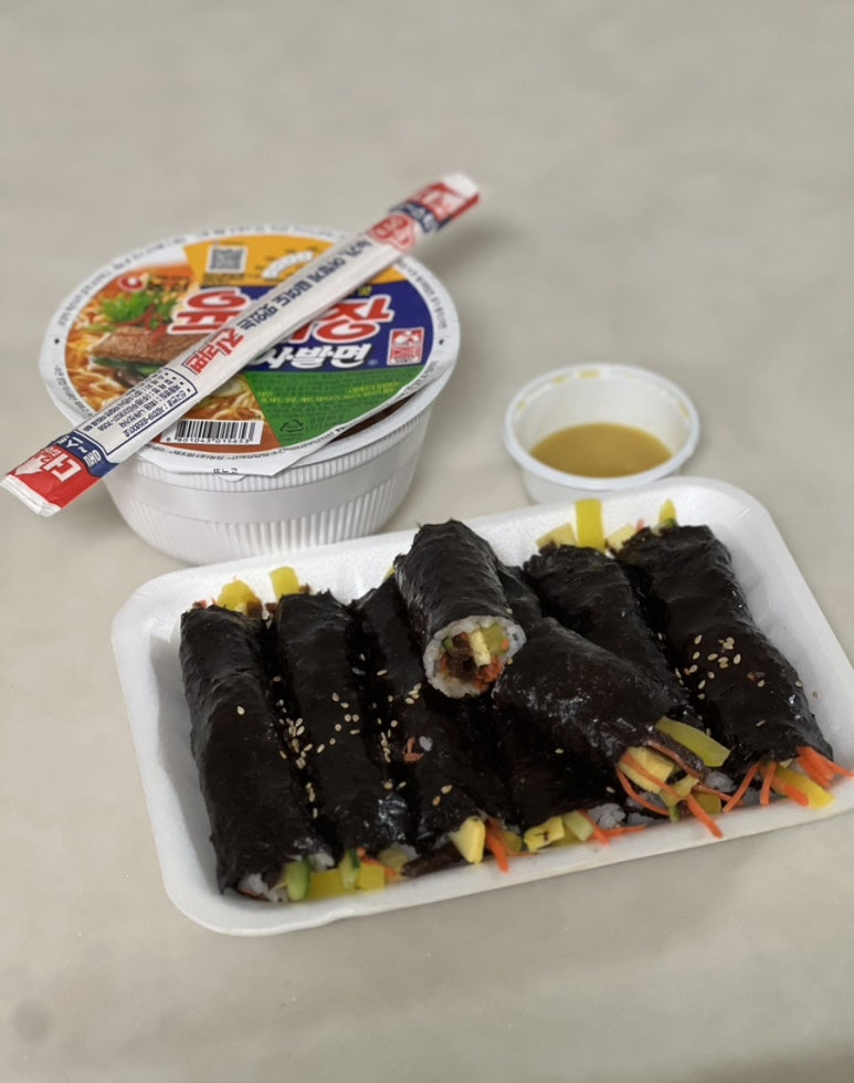 키다리꼬마김밥 이미지