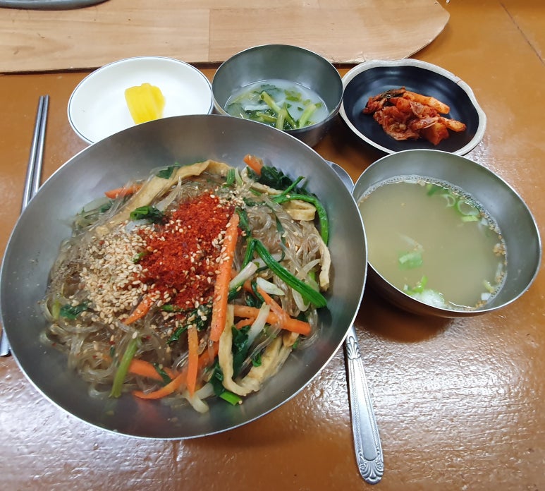 창포바지락칼국수 이미지