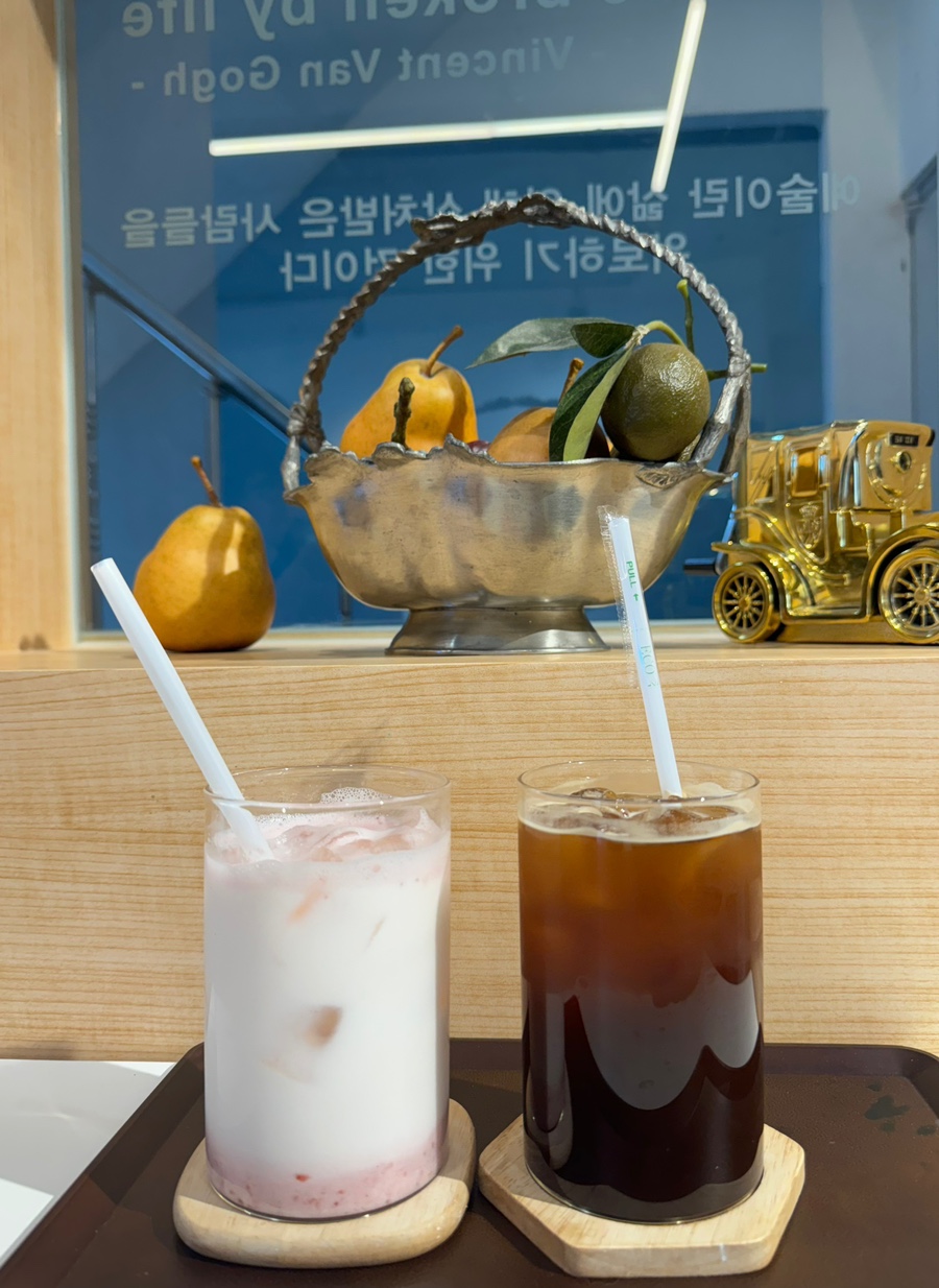 달그림 드로잉갤러리카페 이미지