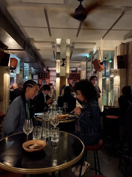 프랑스노래주점 이미지