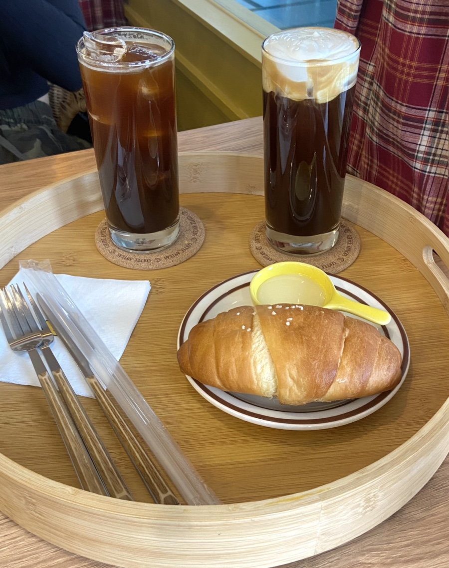 커피앤티스 이미지