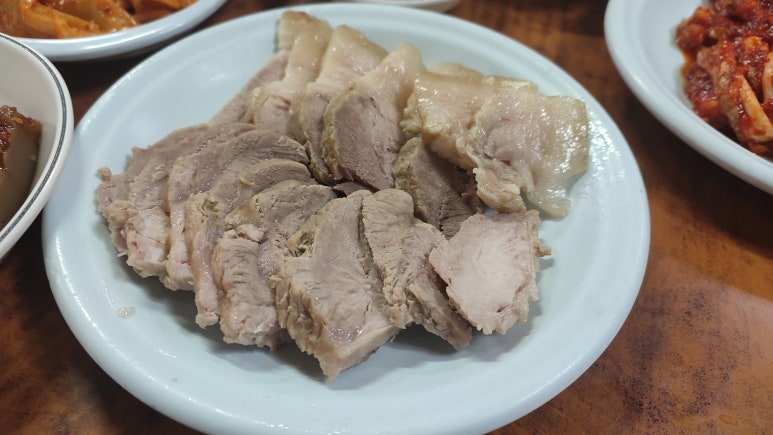 팔도보쌈 이미지