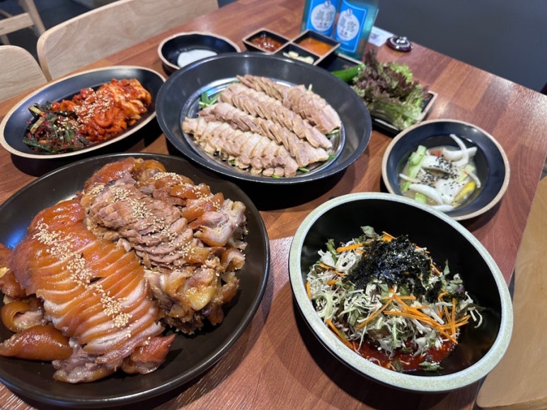 족발보쌈 맛있는 집 이미지