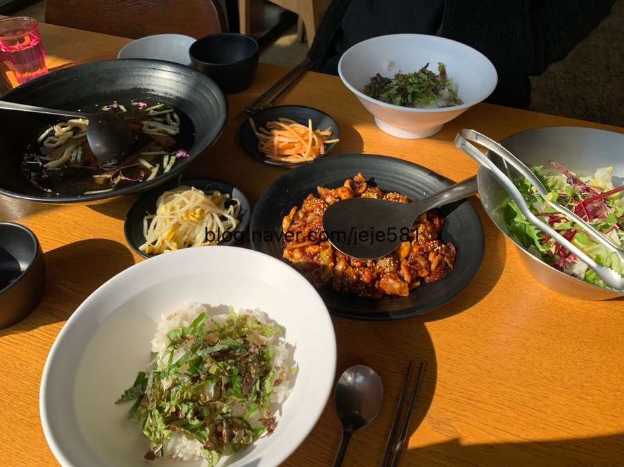 락낙쭈꾸미철판볶음 이미지