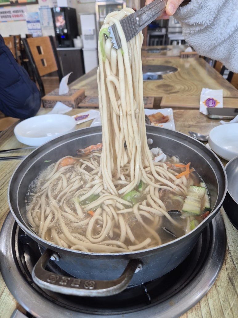 순천만우리밀해물칼국수 이미지