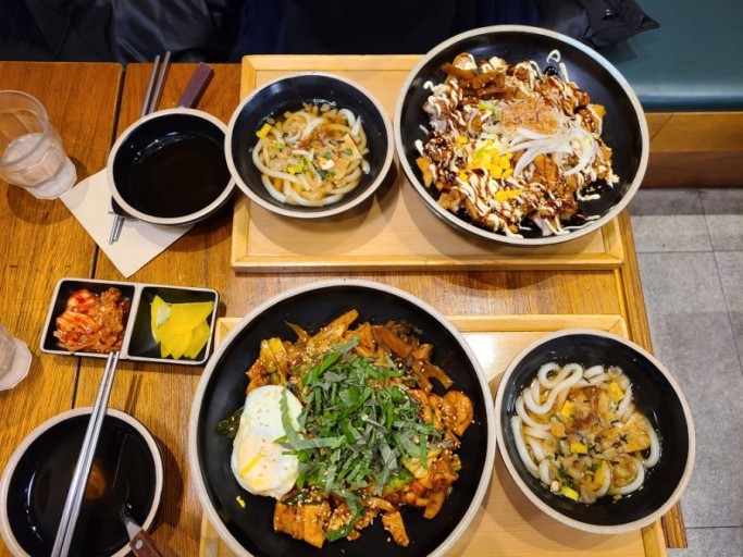 꾸이한끼 이미지