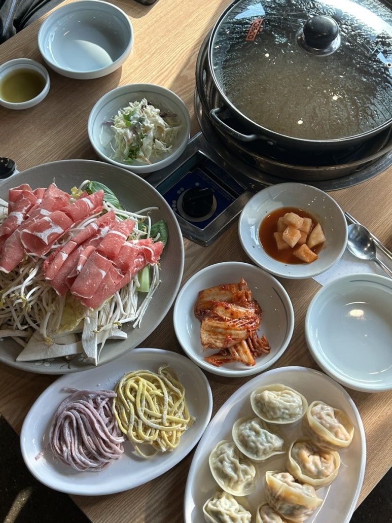 이씨칼국수 이미지