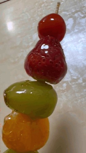 하이루탕후루 이미지