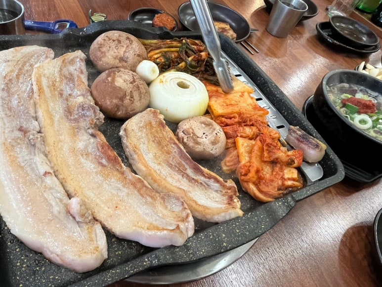 일번지국밥 이미지