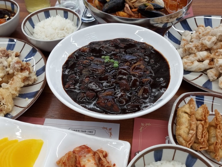 해물화짬뽕 이미지