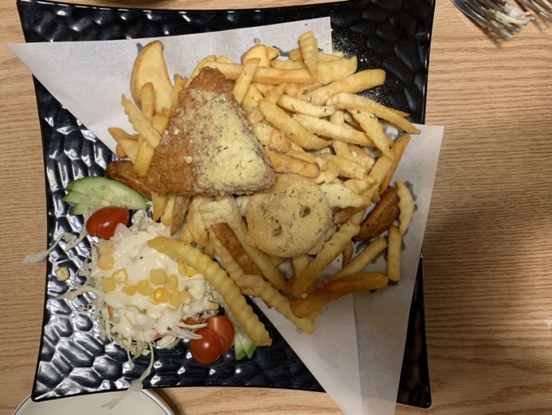 큐큐치킨 이미지