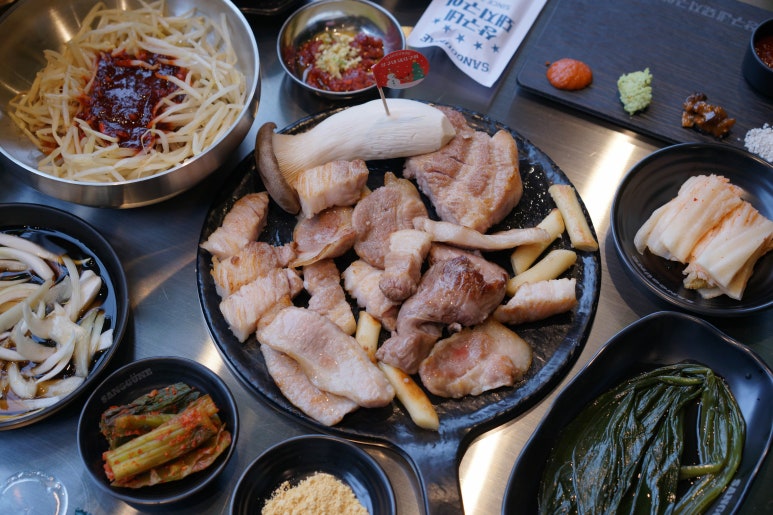 상구네돼지구이경산 이미지