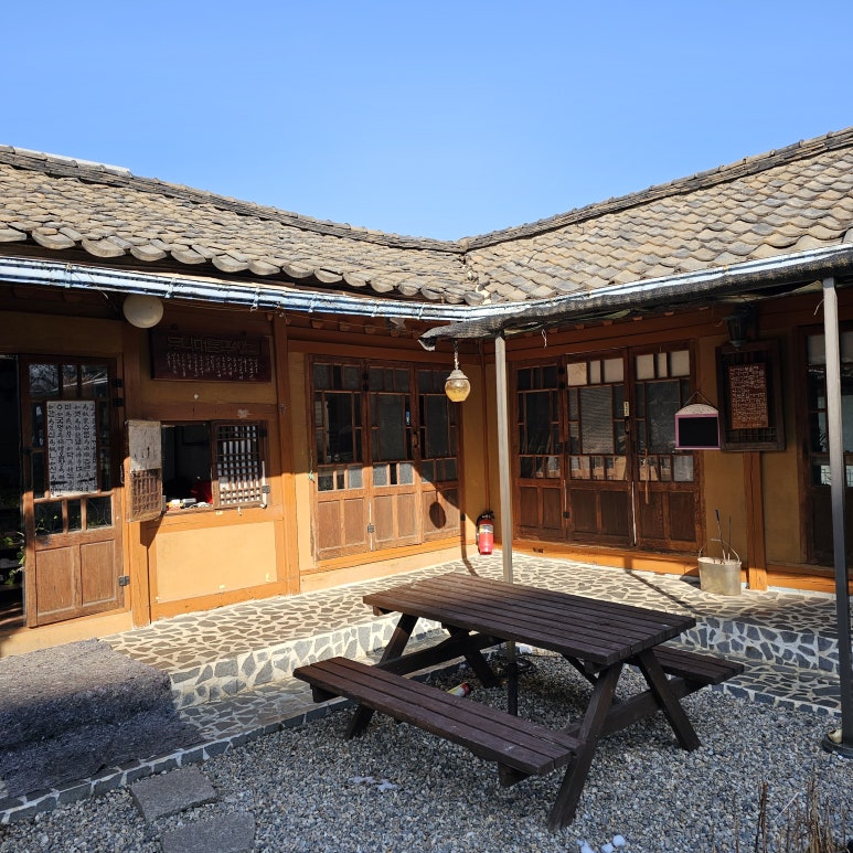 산모롱이식당 이미지