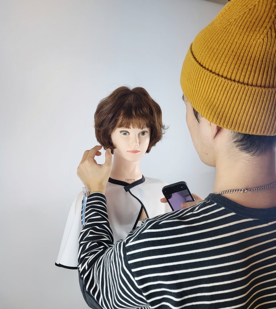 커트앤모어헤어커트학원 이미지