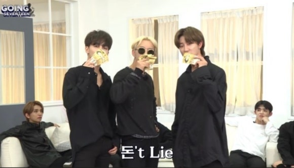 룩웨어 이미지