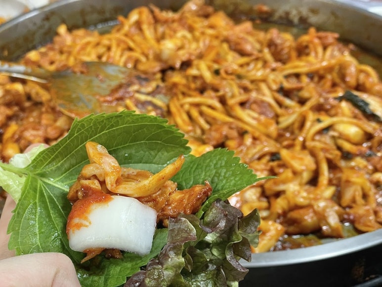 명가호반닭갈비막국수(퇴계점) 이미지
