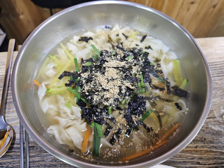 하나칼국수김밥 이미지