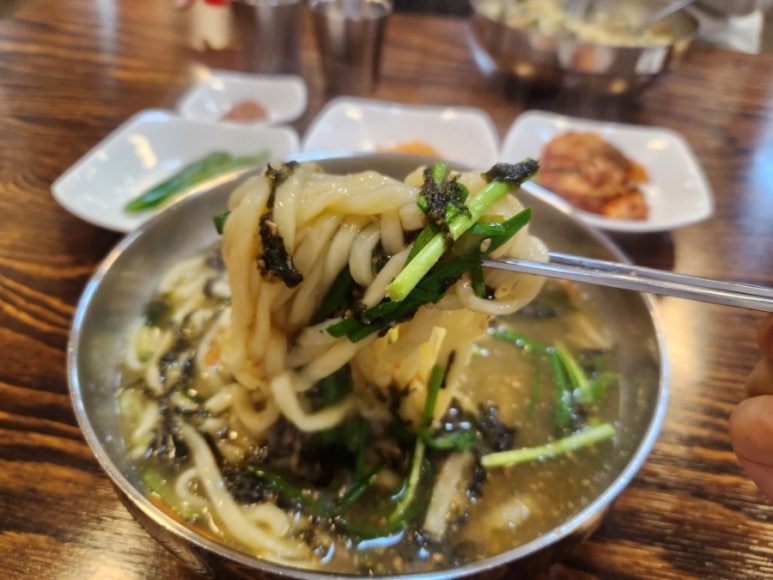 울릉도아리랑따개비칼국수 이미지