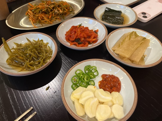 금빛돼지 이미지