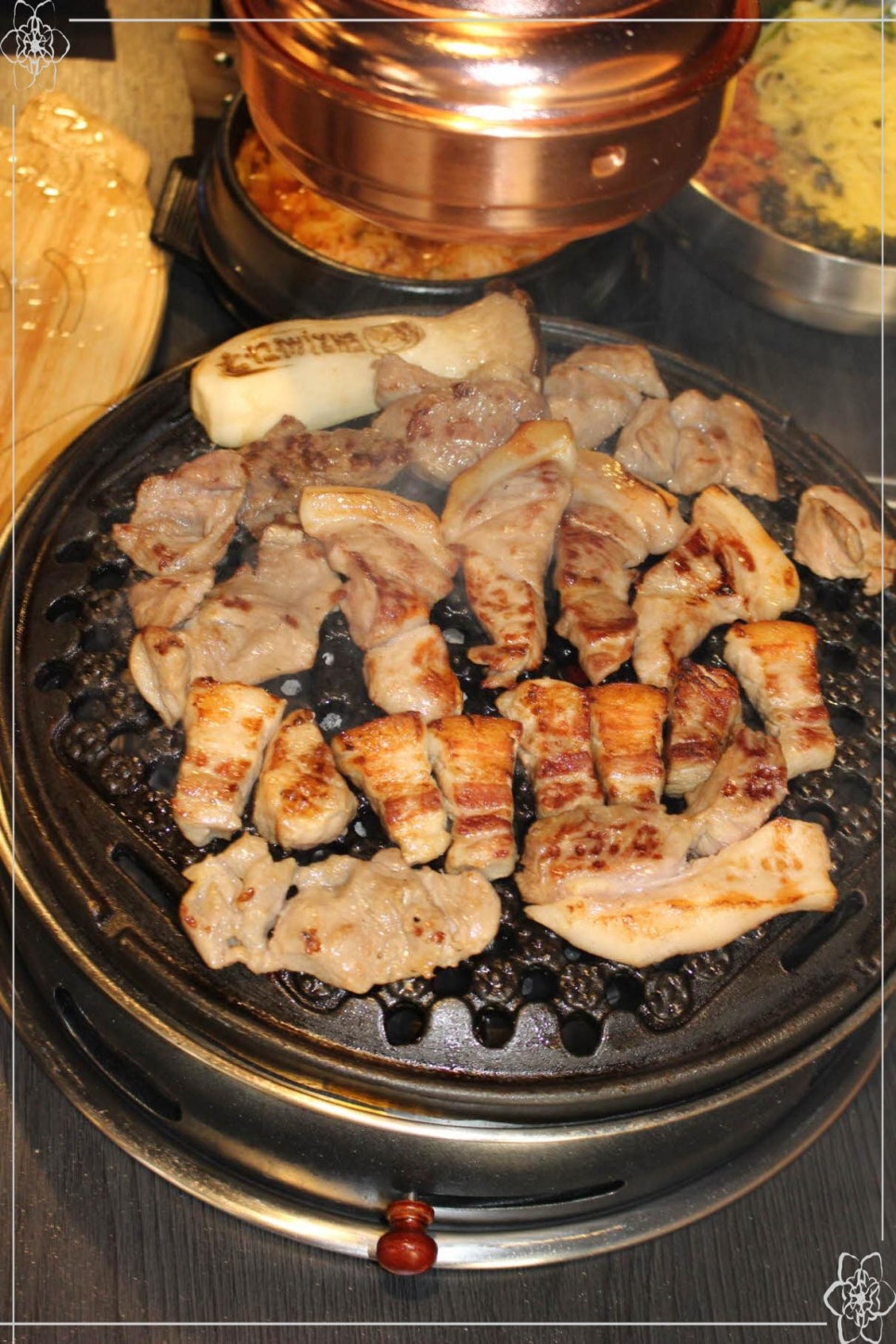 돼지싸다구 이미지