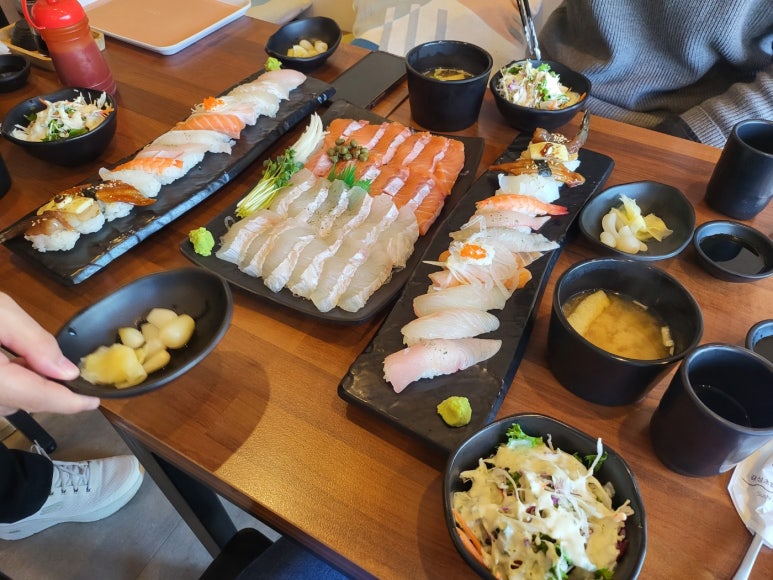 감성초밥 이미지