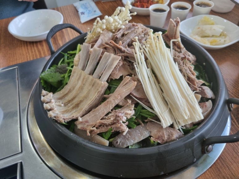 24시금강산흑염소 이미지