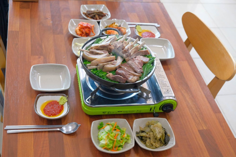 청솔흑염소 이미지