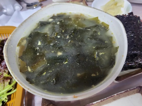 사량도자연산횟집 이미지