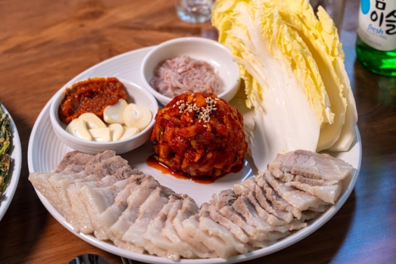 깊은솥칼국수 이미지