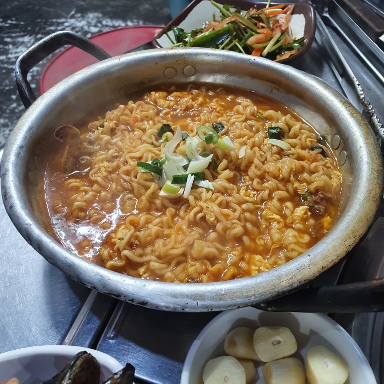 혜미네산꼼장어 이미지