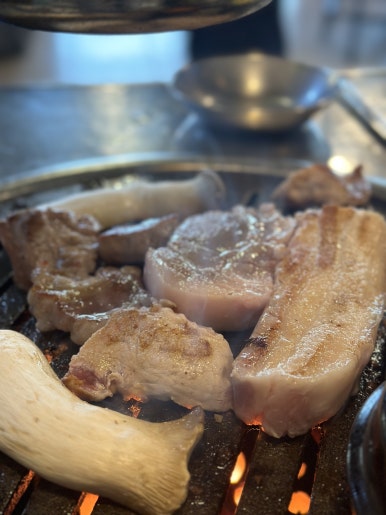 연탄불생고기한판 이미지