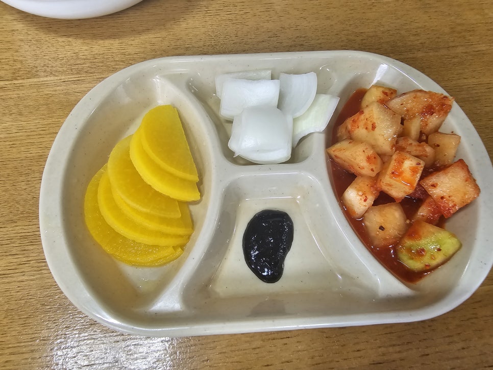 덕충반점 이미지