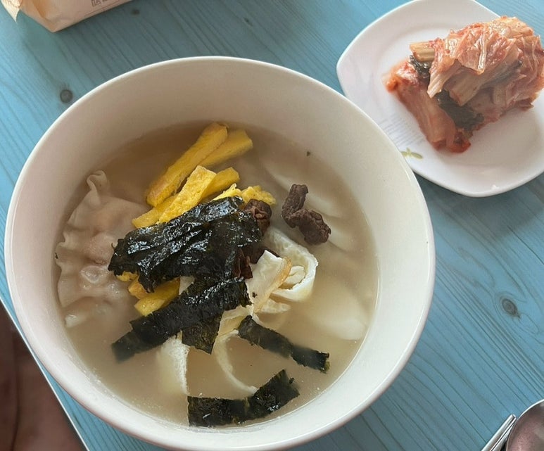 신정희 춘천숯불닭갈비 이미지