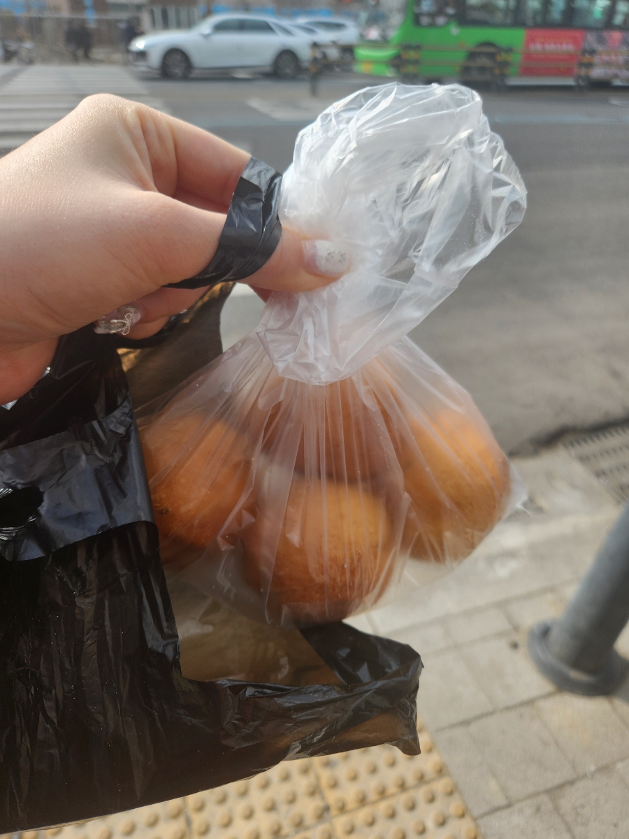 수색꽈배기 이미지