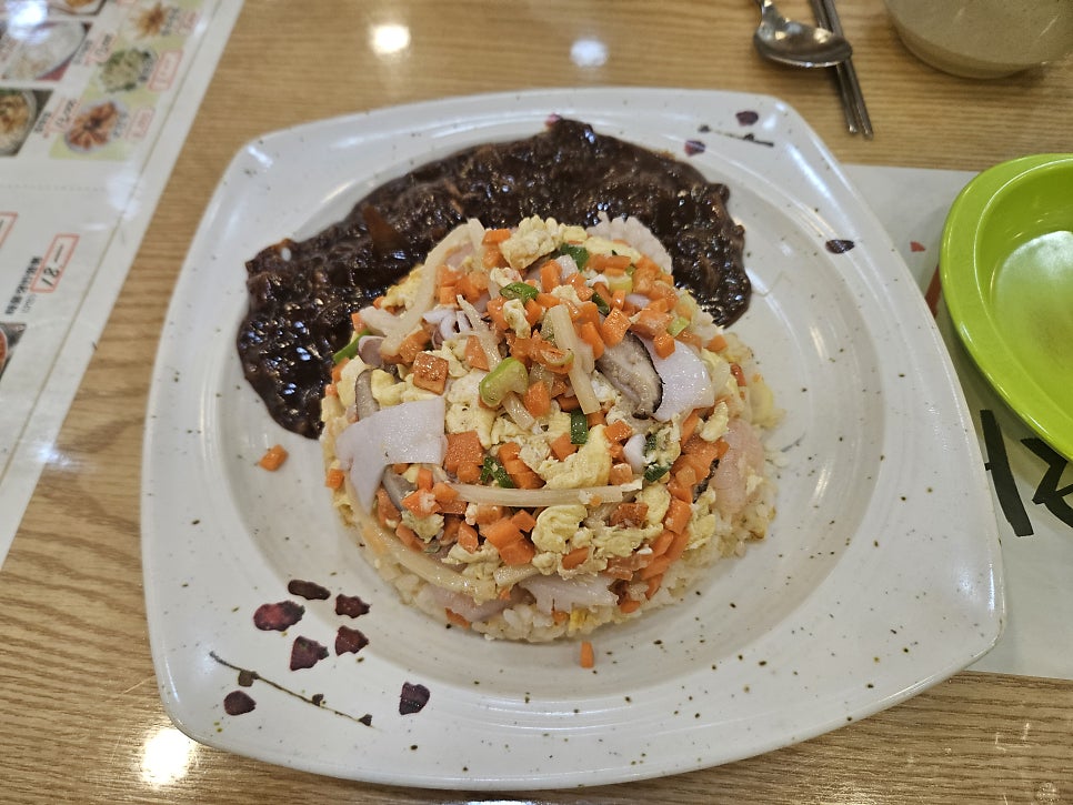 운남반점 이미지